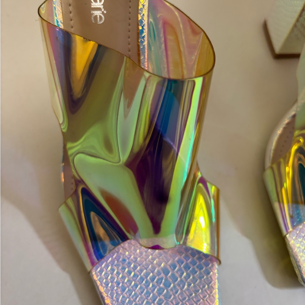 🔵Holographic BLOCK Heels BELLA MARIE - Picture 14 of 14
